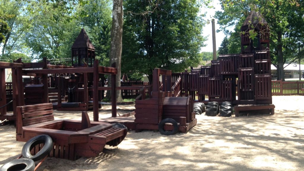 reamstown playground wooden park