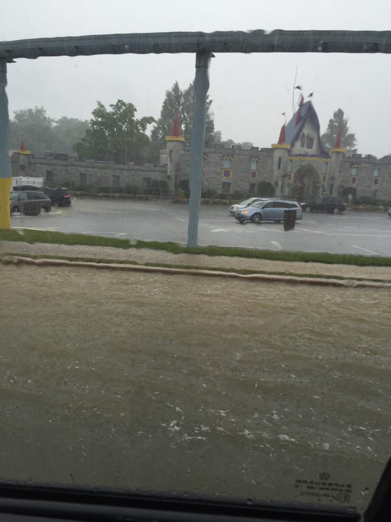 dutch wonderland terrential downpours flash flood