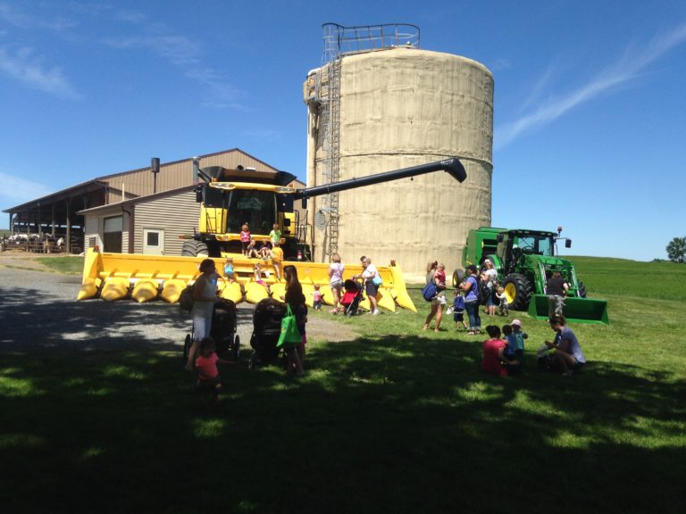 Oregon Dairy Family Farm Days An Educational Experience at a Working